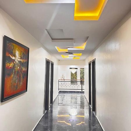De Rigg Place, Surulere ラゴス エクステリア 写真